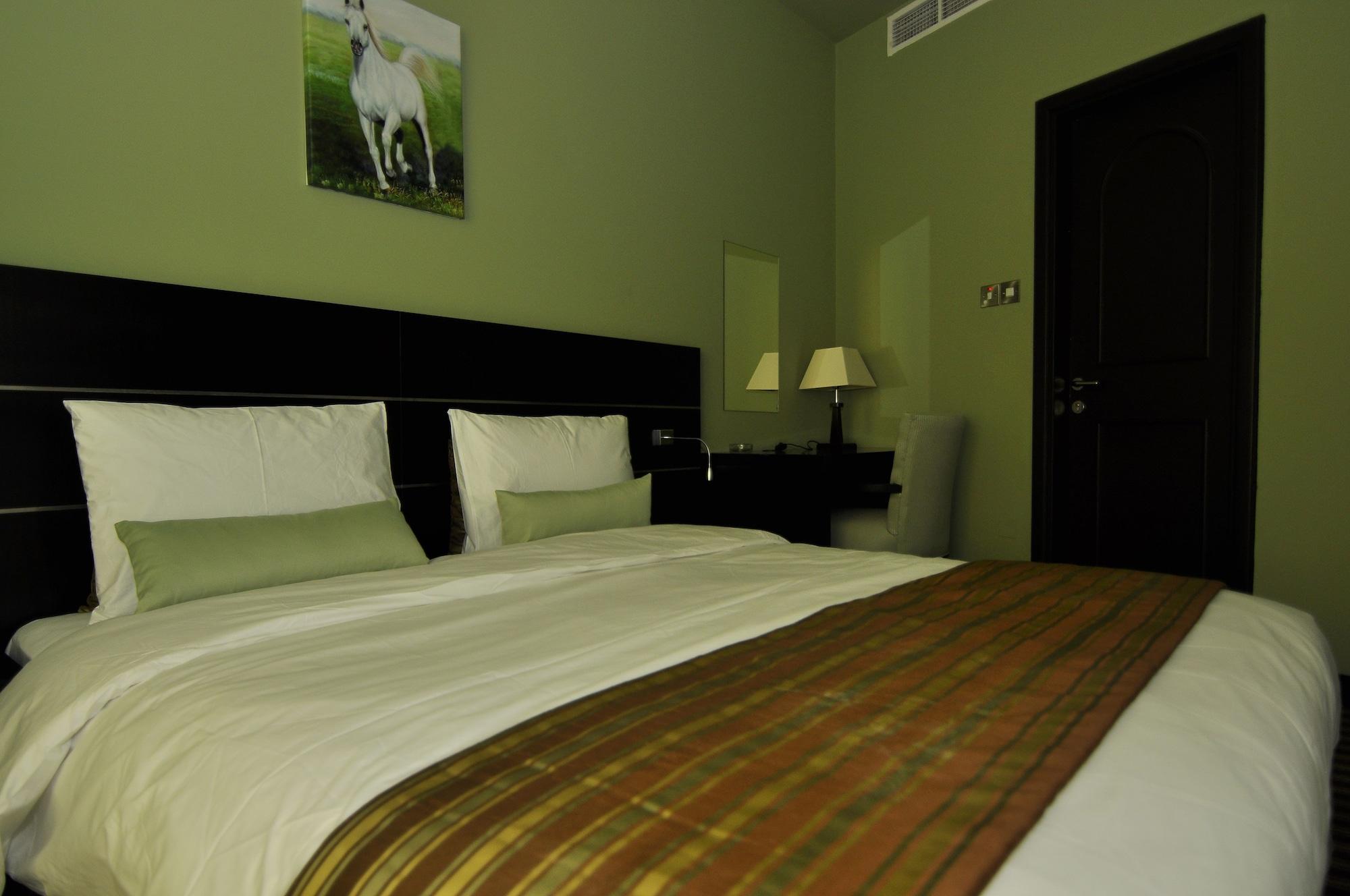 Aldar Hotel Sharjah Esterno foto