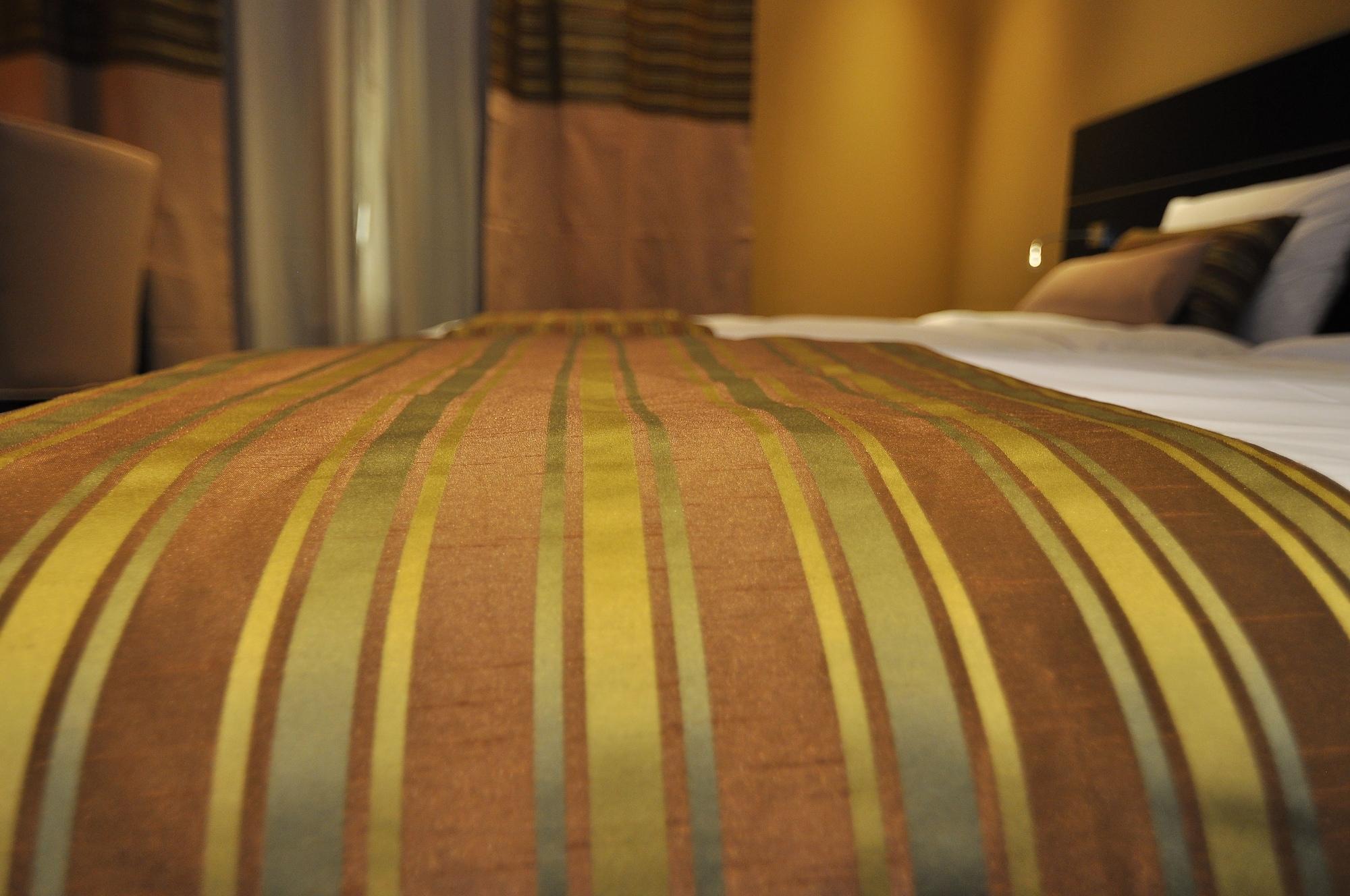 Aldar Hotel Sharjah Esterno foto
